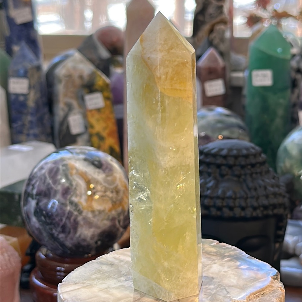 🌸SALE🌸 Yellow Smokey Quartz Crystal Tower With Sparkles And Rainbows!